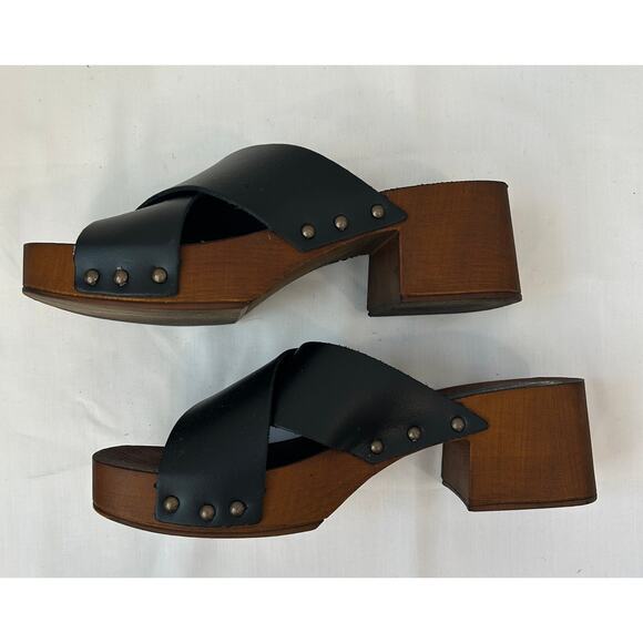 Seychelles women's Upper Criss Cross Black Leather Warm Waters Sandal Size 7 - Picture 4 of 4